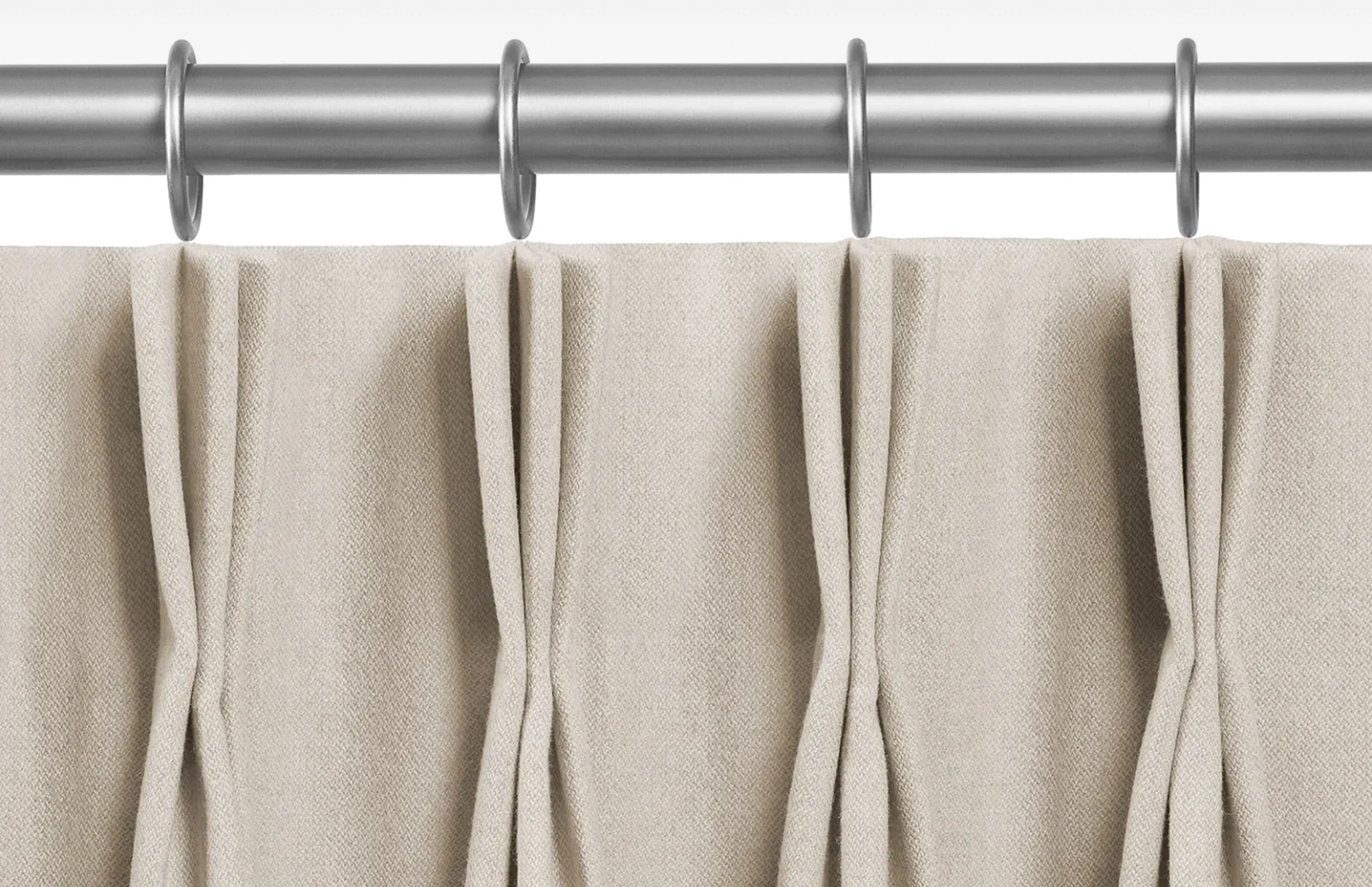 Pinch pleat curtain